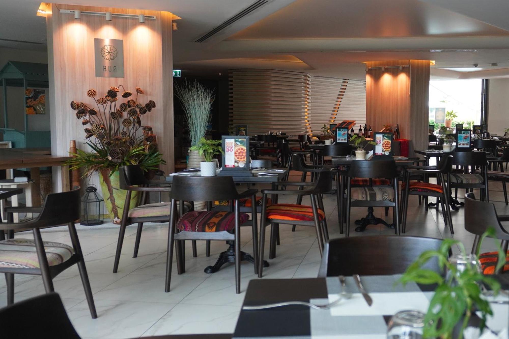 Wyndham Grand Nai Harn Beach Phuket Экстерьер фото